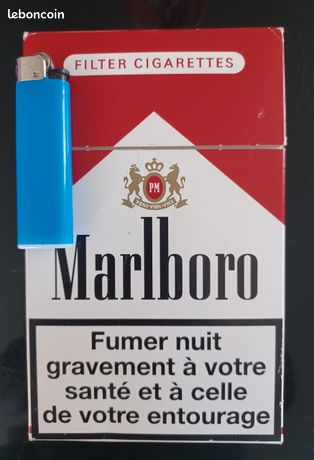 Paquet De Cigarettes De Marlboro Banque De Photographies Et D’images à Australia
