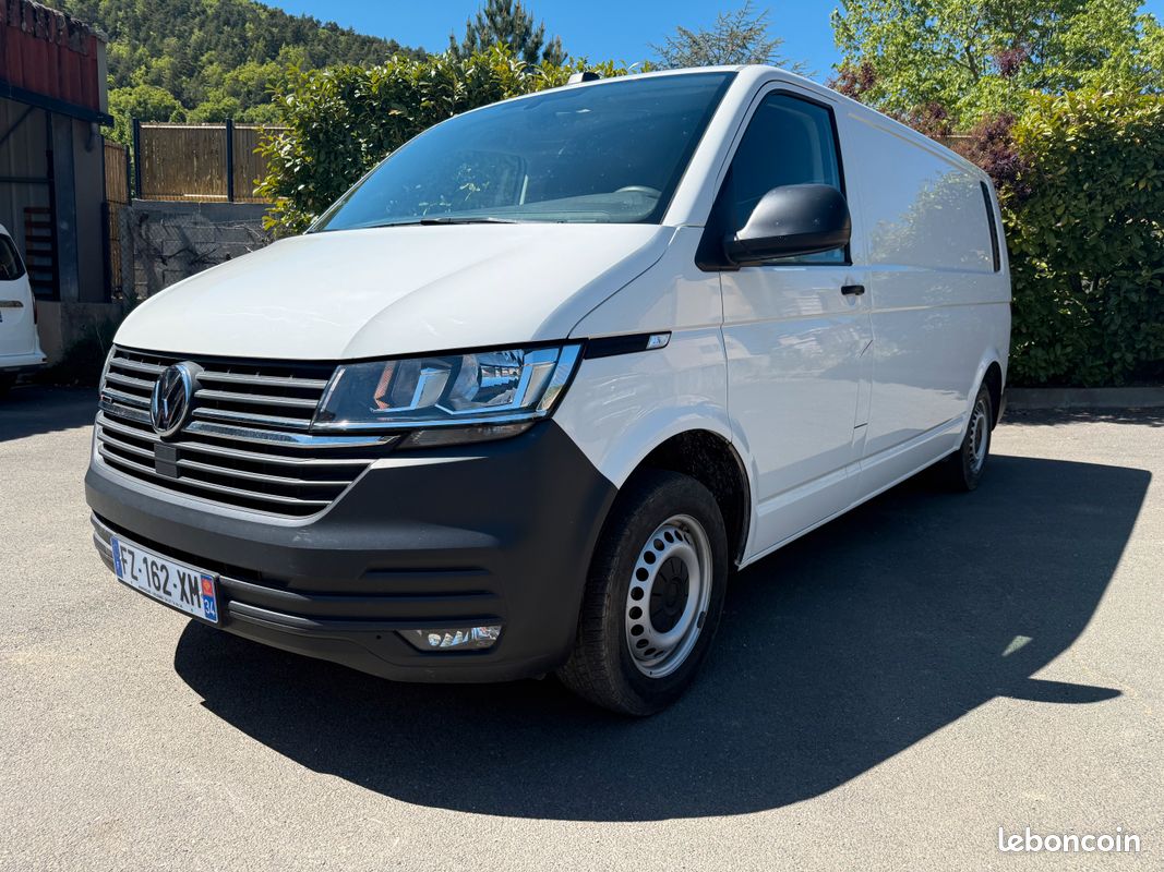 Volkswagen Transporter T6.1 L2H1 20 TDI 150ch 4 Motion Bv6m. Hayon CarPlay Equipement 89900 kms (image 1)