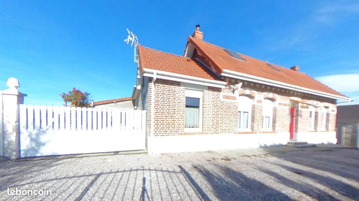 Maison 4 pièces 87 m² · à Ervillers · 87 m² · 141 000 €