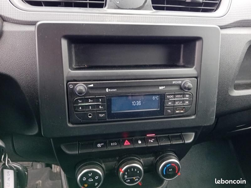 Renault Express Van 1.5 Blue dCi 75ch Confort 11 658 ht (image 10)