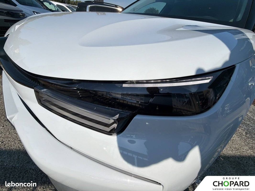 CITROEN C4 Hybride 145 ch e-DCS6 Max (image 22)