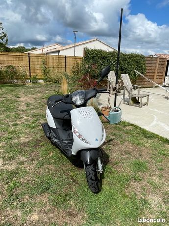 Scooter zip 2T Motos