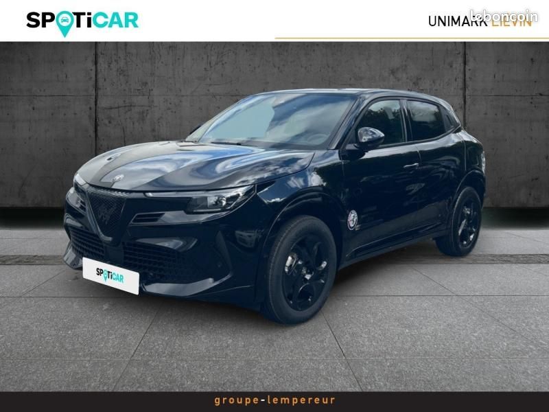 Alfa romeo Junior 1.2 Ibrida 145ch Premium e-DCT6 (image 1)