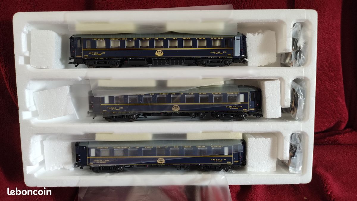 Coffret de 3 voitures CIWL 1968 CL1 ép IV - LSM49123 - LS Coffret de 3 voitures CIWL 1968 CL1 ép IV - LSM49123 - LS
