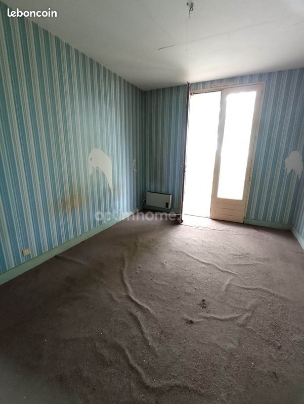 Maison 7 pièces 113 m² - Saint-Laurent-de-Cognac 16100 (image principale 6)