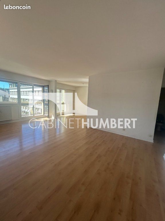 Appartement 3 pièces 84 m² · à Saint-Étienne · 84 m² · 895 €/mois