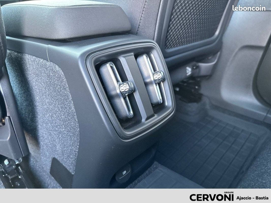 VOLVO XC40 Recharge 231 ch 1EDT Start (image 20)