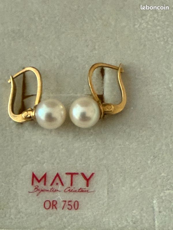 Boucles d’oreilles or jaune 750 dormeuses perles de culture eau douce Maty (image 3)