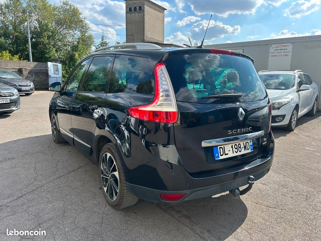 RENAULT GRAND SCENIC III 1.2 130 Energy Bose Edition 7 Places (image 14)