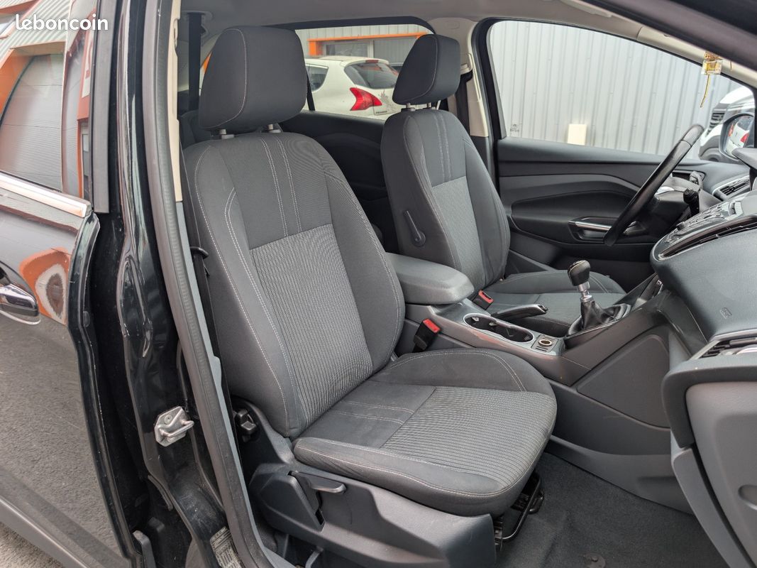 FORD C-MAX 1.6 TDCI 115 FAP SS Business Nav 7 PLACES (image 14)