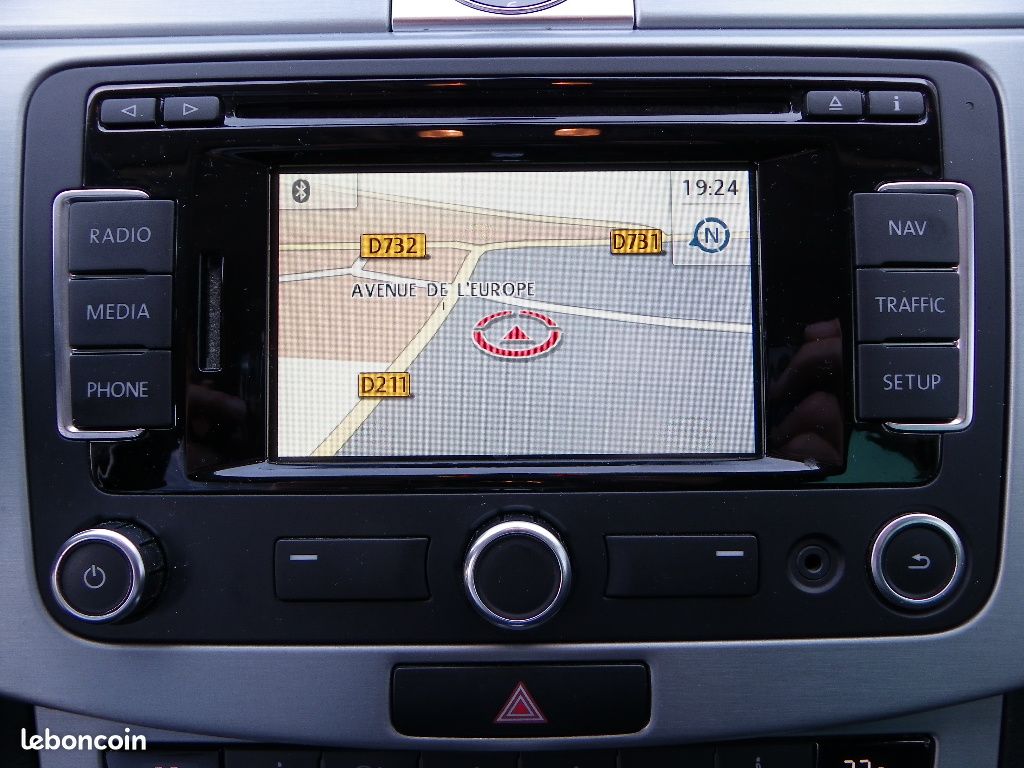 VOLKSWAGEN CC 2.0 Tdi 140 Ch DSG6 CARAT (image 8)