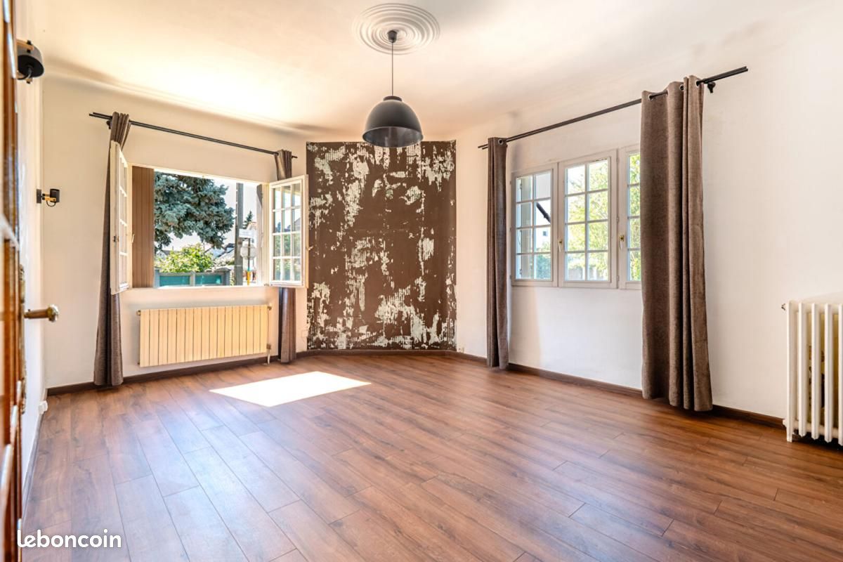 Maison 5 pièces 106 m² · à Viry-Châtillon · 106 m² · 285 000 €