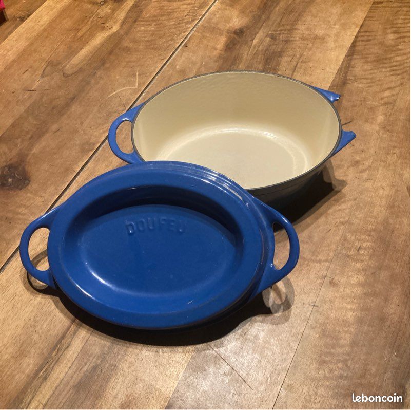 Cocotte fonte Doufeu Cousances Le Creuset 20 cm