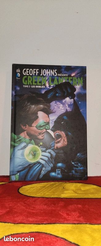Green lantern (image 1)