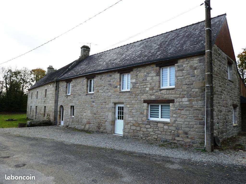 Maison 9 pièces 300 m² · à Ploërdut · 300 m² · 397 300 €