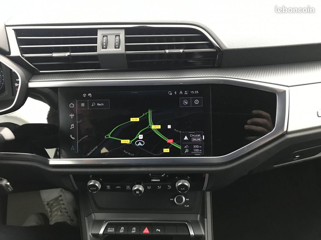 AUDI Q3 Sportback 35 TFSI 150 ch S tronic 7 S line (image 17)
