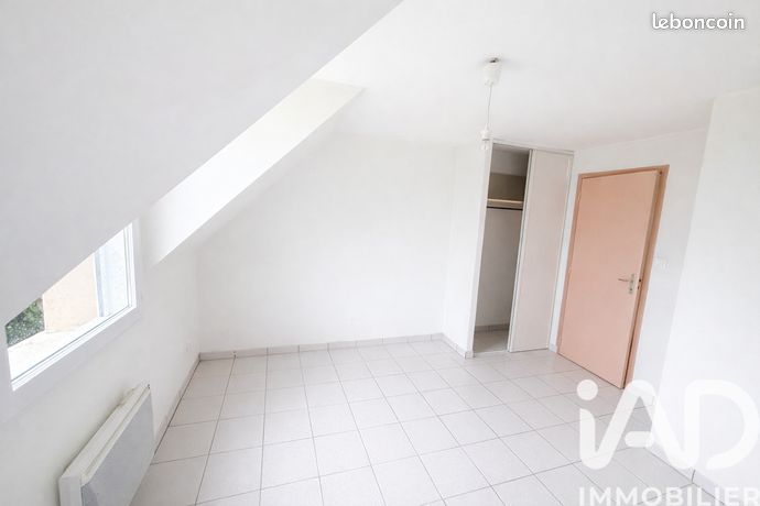 Maison 3 pièces 260 m²