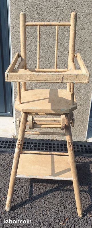 Chaise Haute Vintage En Bois Pour Poupée - Années 1970 - Sans Marque