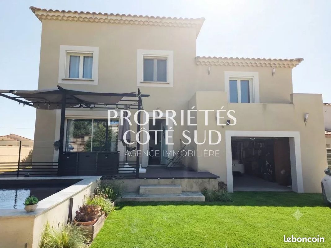 Maison 4 pièces 120 m² · à Saint-Geniès-de-Comolas · 120 m² · 399 000 €