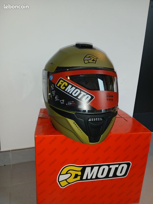Casque neuf 57/58 modulable (image 3)