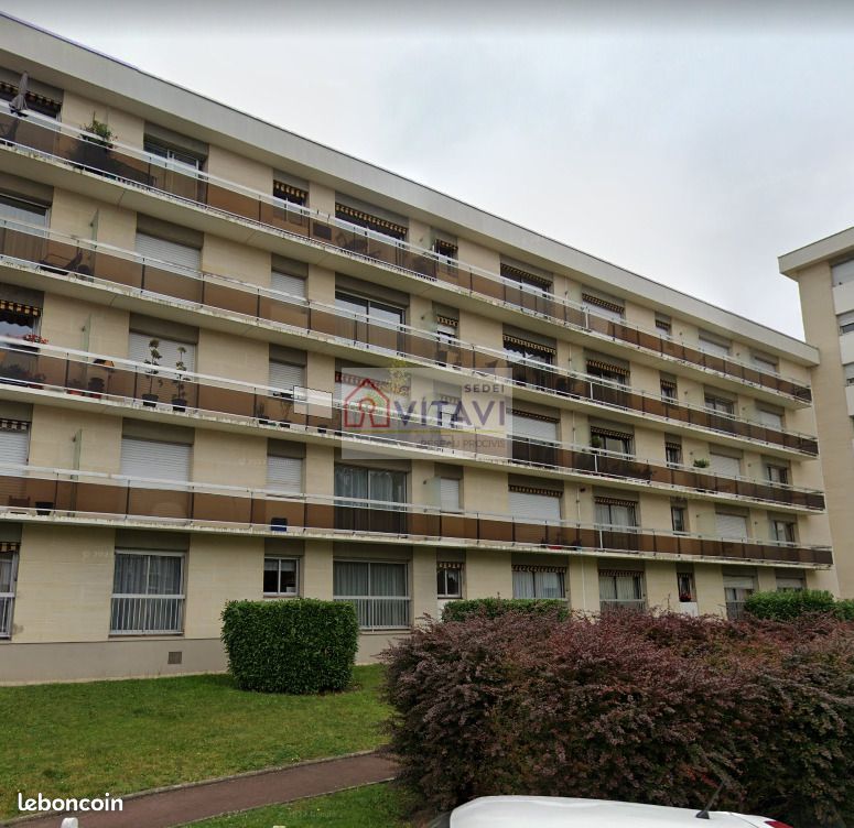Appartement 1 pièce 27 m² · à Compiègne · 27 m² · 402 €