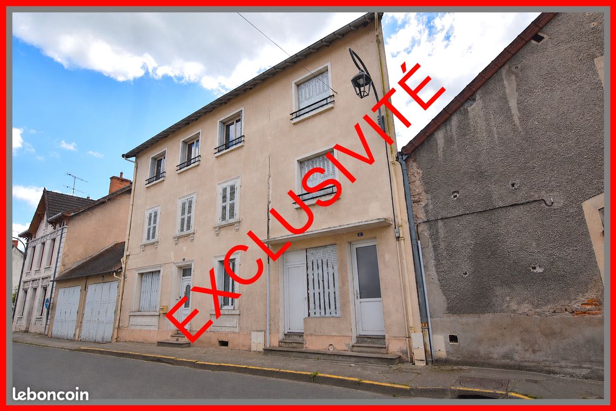 Appartement 5 pièces 85 m² · à Lapalisse · 85 m² · 34 000 €