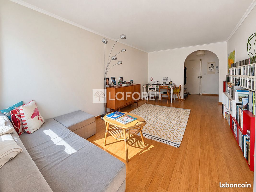 Appartement 3 pièces 69 m² · à Paris · 69 m² · 620 000 €