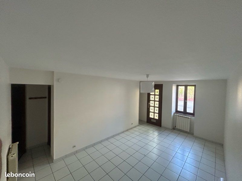Appartement 3 pièces 62 m² · à Moulins · 62 m² · 597 €/mois