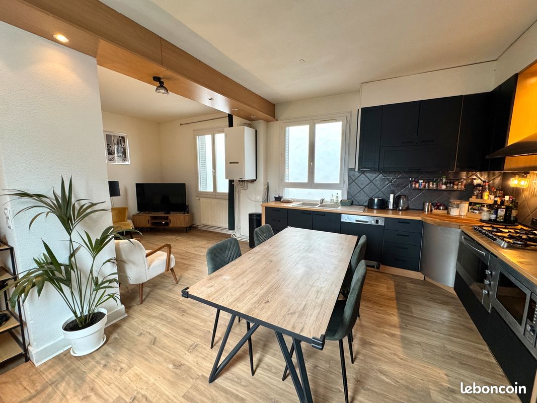 Appartement 3 pièces 72 m² · à Aix-les-Bains · 72 m² · 272 000 €