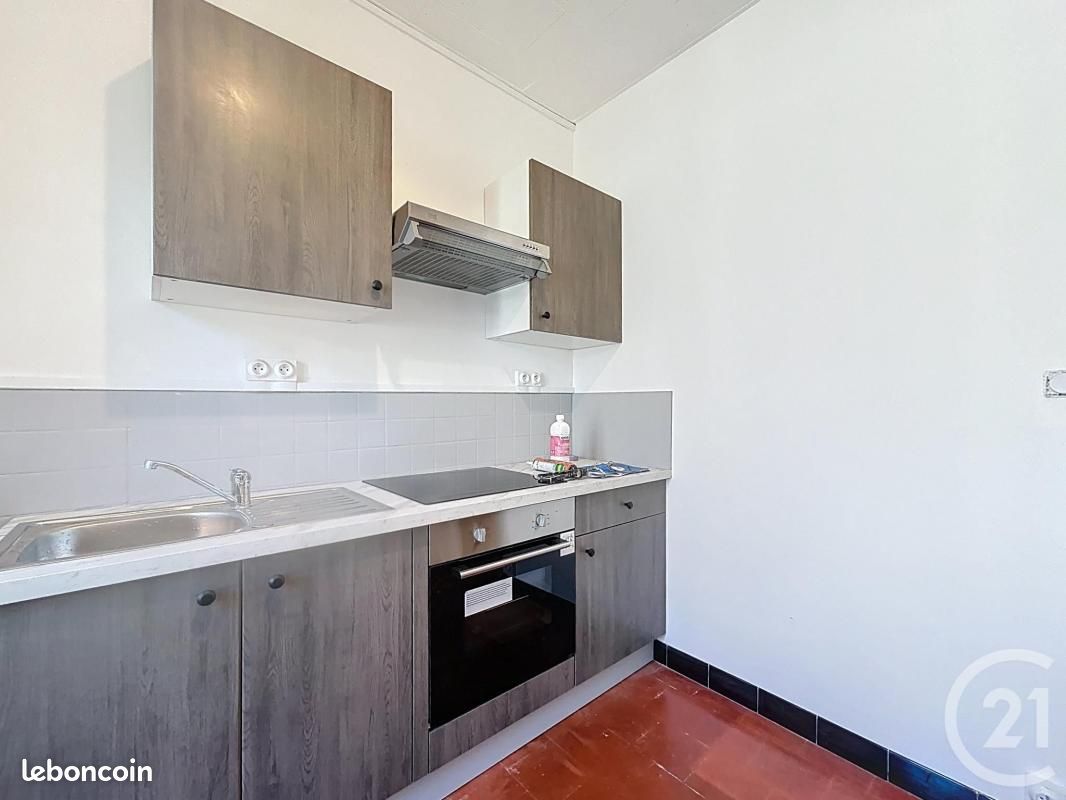 Appartement 3 pièces 57 m² · à Varennes-sur-Allier · 57 m² · 530 €/mois