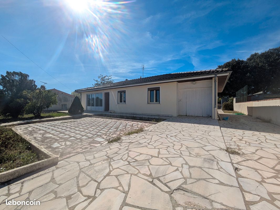 Maison 5 pièces 98 m² · à Bords · 98 m² · 211 500 €
