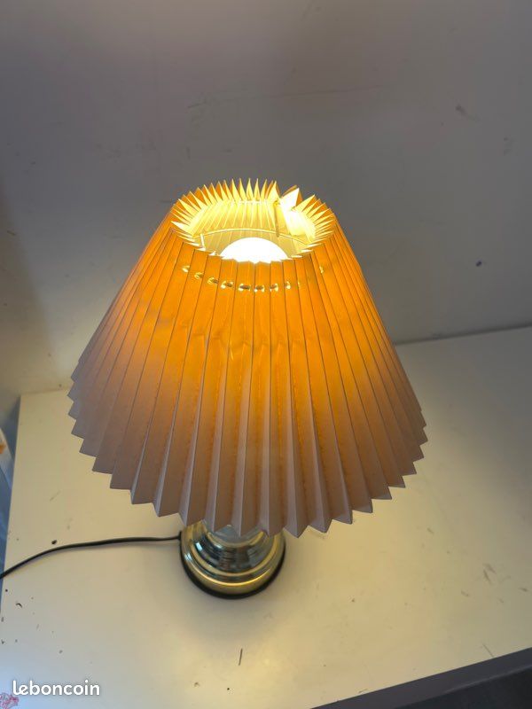 Lampe de chevet (image 2)