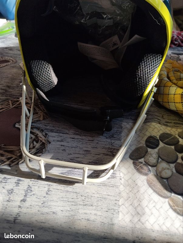Mentonnière Vintage Heads-Up 4 Points Pour Casque Foot US - NOS Décolorée