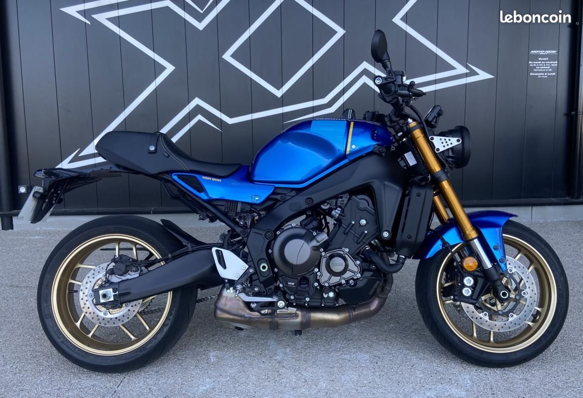Xsr 9 Yamaha XSR 900 35KW 899 cm3 - Motos