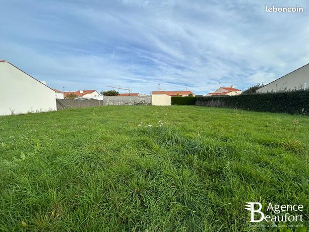 Terrain 660 m² Saint Hilaire De Riez