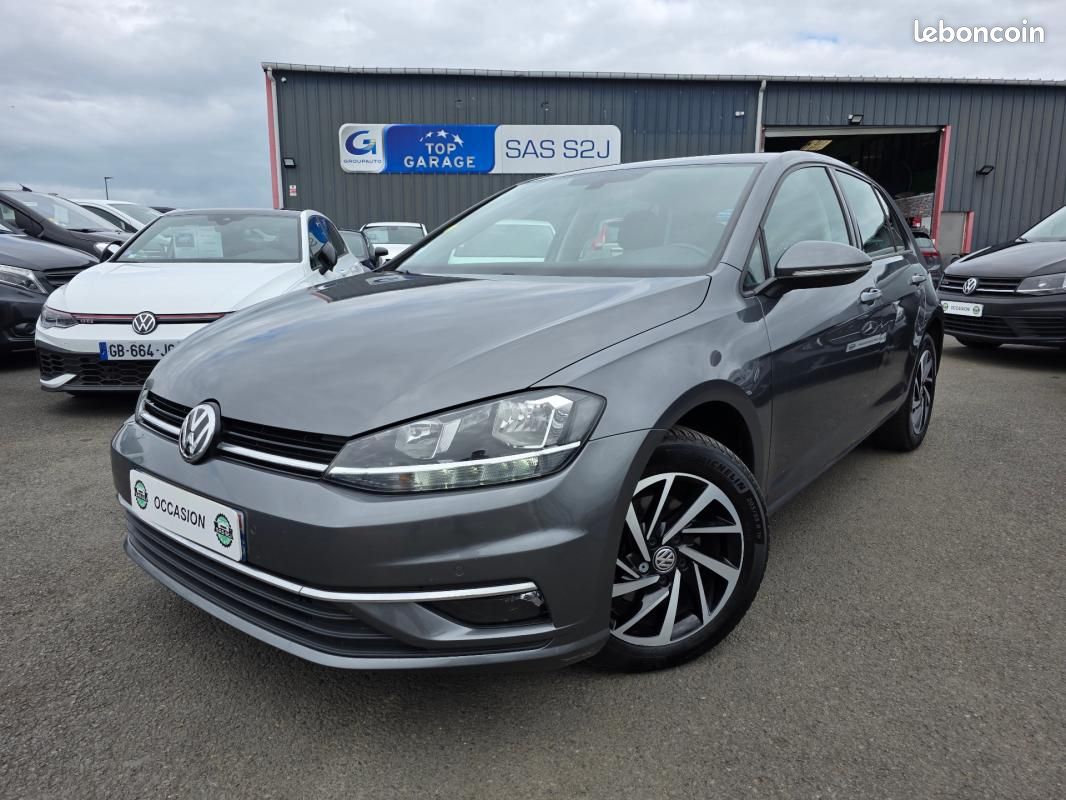 Volkswagen Golf 1.6 TDI 115 FAP BVM5 Connect (image 1)