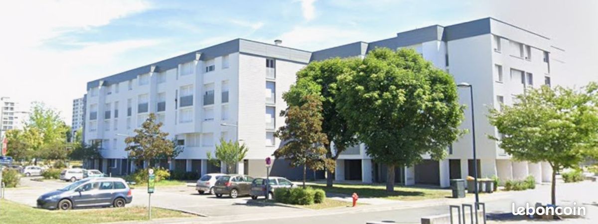 Appartement 4 pièces 78 m² · à Moulins · 78 m² · 681 €/mois