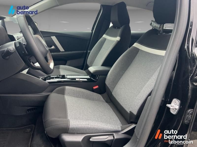Citroen C4 1.2 Hybride 100ch S&S YOU Automatique (image 9)