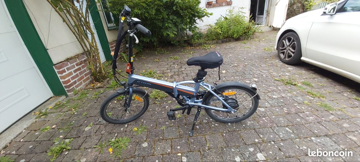 Vélo assistance électrique pliant Decathlon Tilt 500 Vélos