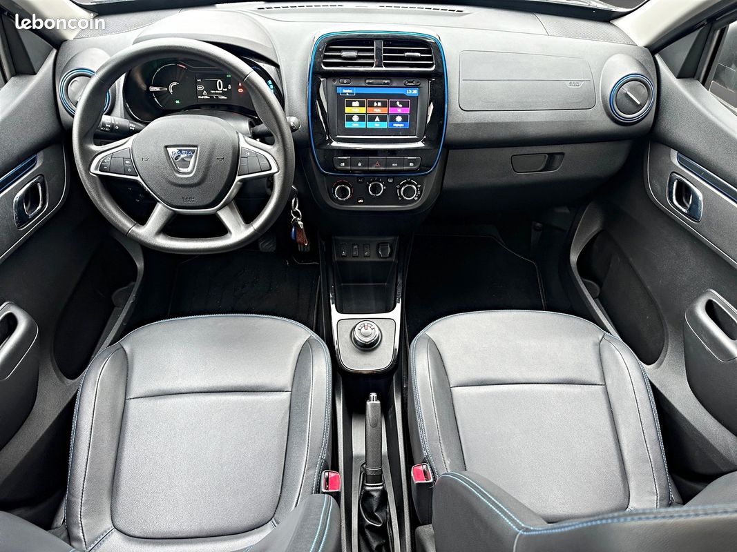 DACIA SPRING Expression - Voitures