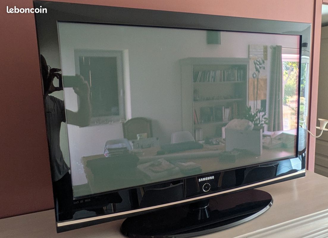 Téléviseur Plasma 108 cm (image 1)