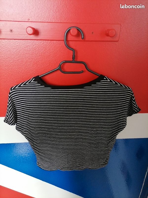 Crop top à Rayure (image 2)