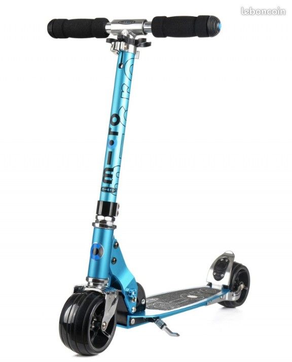 Trottinette adulte Micro Rocket Bleu (image 1)