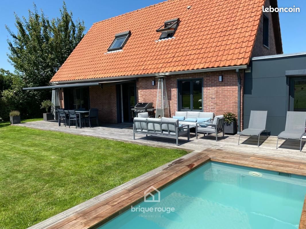 Maison 6 pièces 142 m² · à Radinghem-en-Weppes · 142 m² · 575 000 €