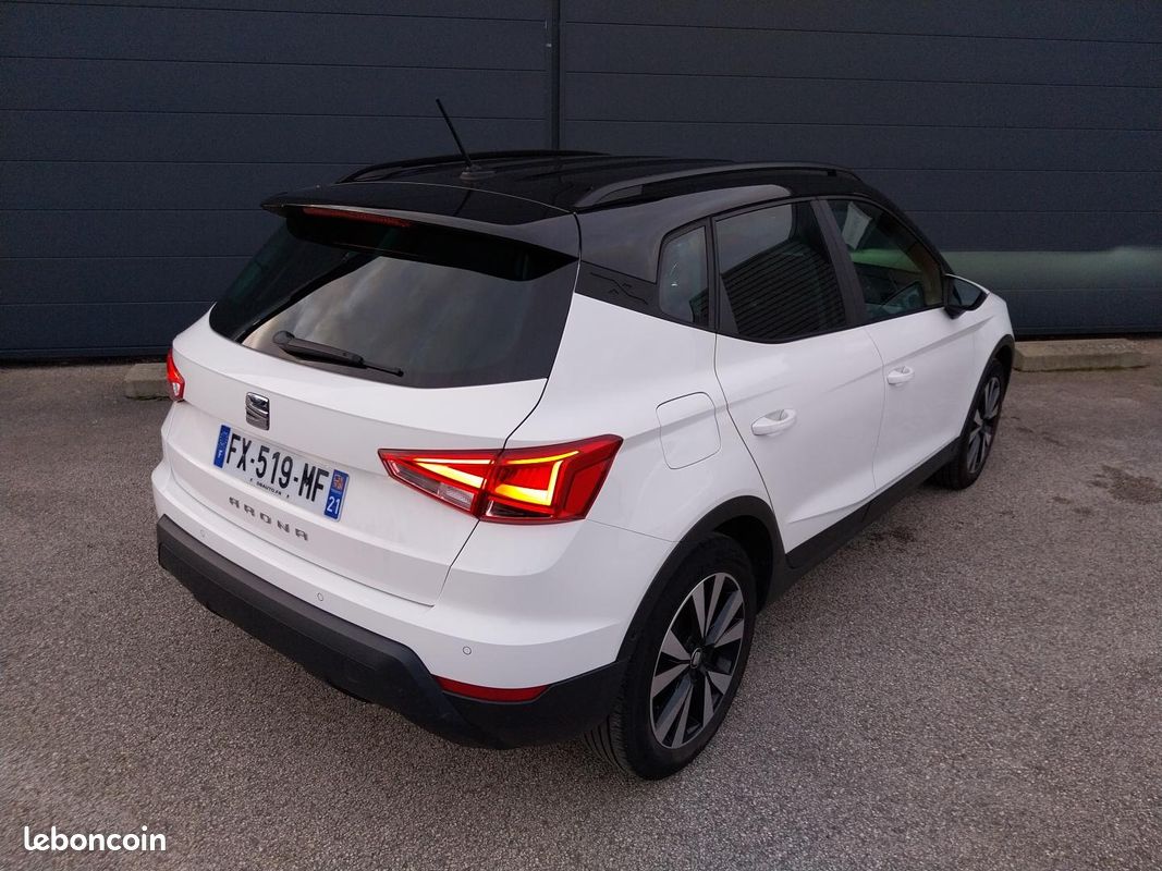 SEAT Arona 1.0 EcoTSI 95 ch Start/Stop BVM5 Urban (image 6)