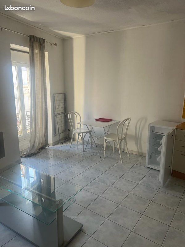 Appartement 1 pièce 32 m² · à Alès · 32 m² · 460 €