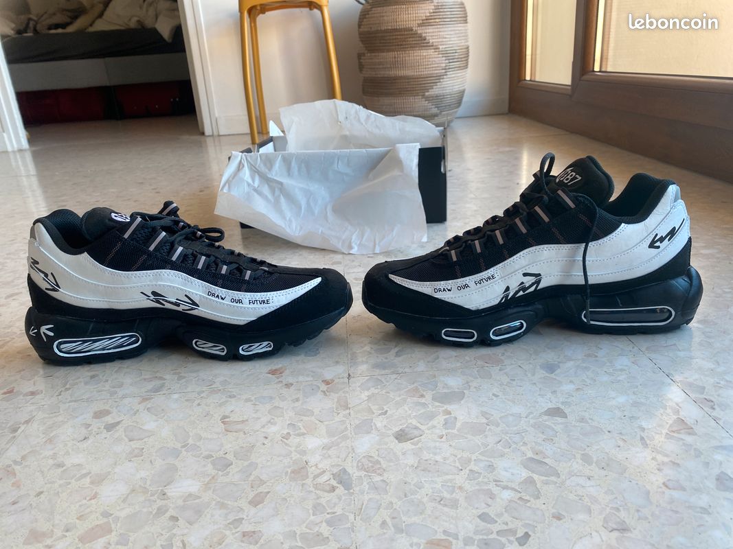 Nike Air Max 95 x Future Movement Chaussures