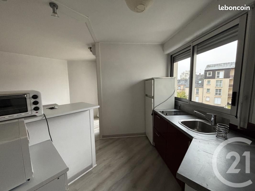 Appartement 1 pièce 27 m² · à Orléans · 27 m² · 523 €/mois