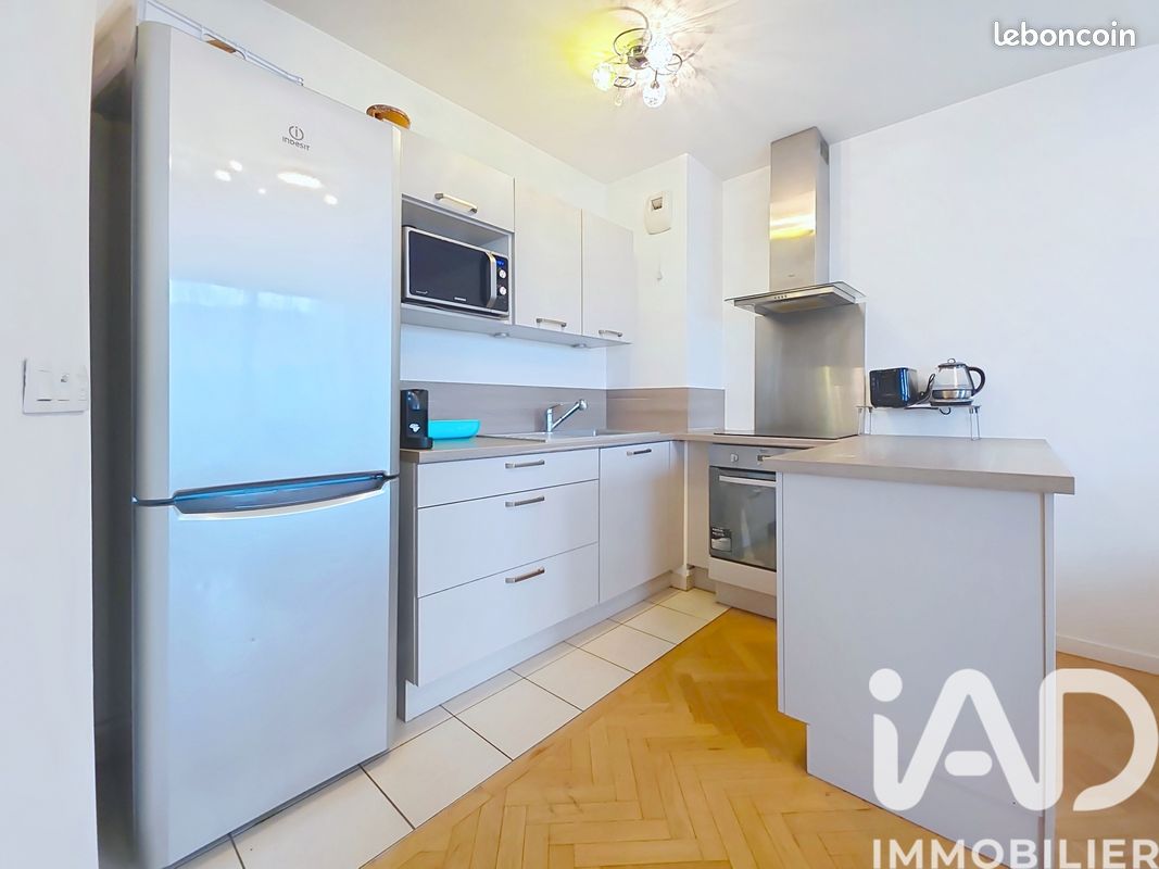 Appartement 2 pièces 45 m² (image 3)