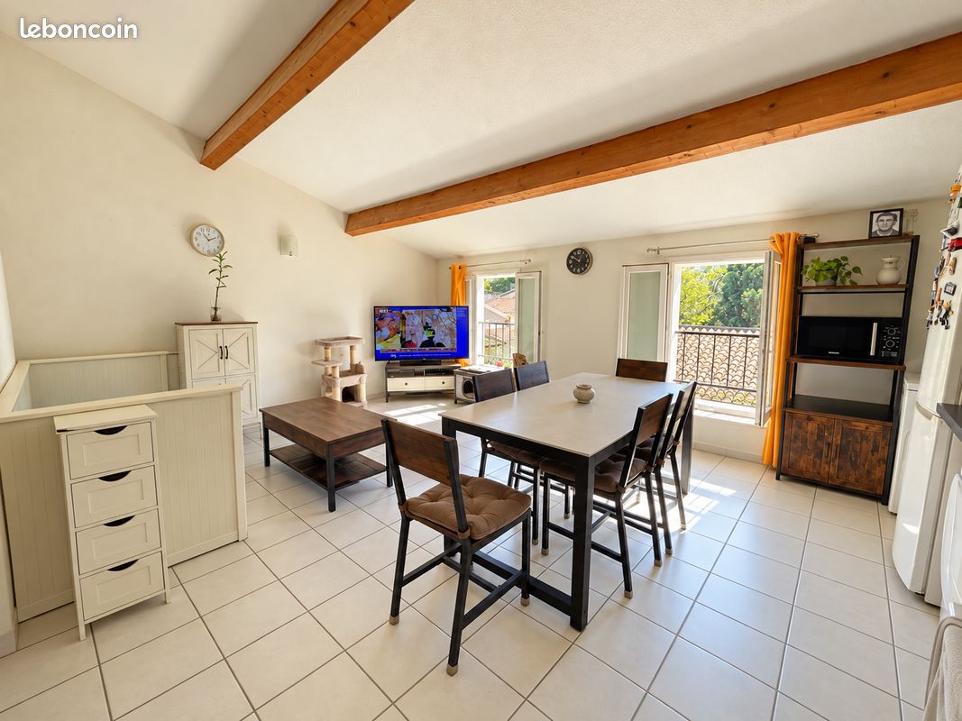 Appartement 3 pièces 53 m² · à Collobrières · 53 m² · 110 000 €